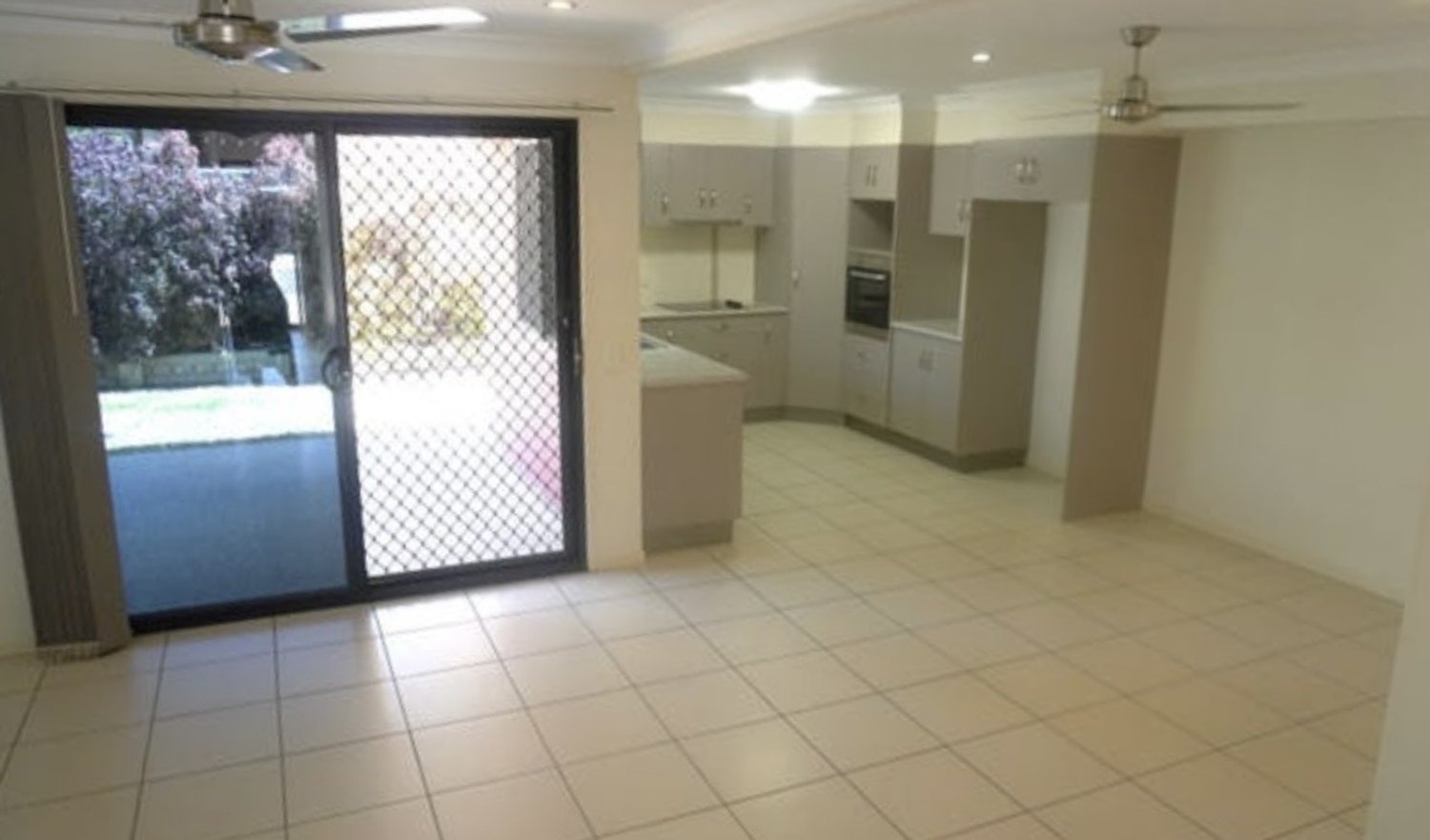 3/53 KENNEDY Drive, Moranbah For Lease by Infinity Property Specialists - image 2