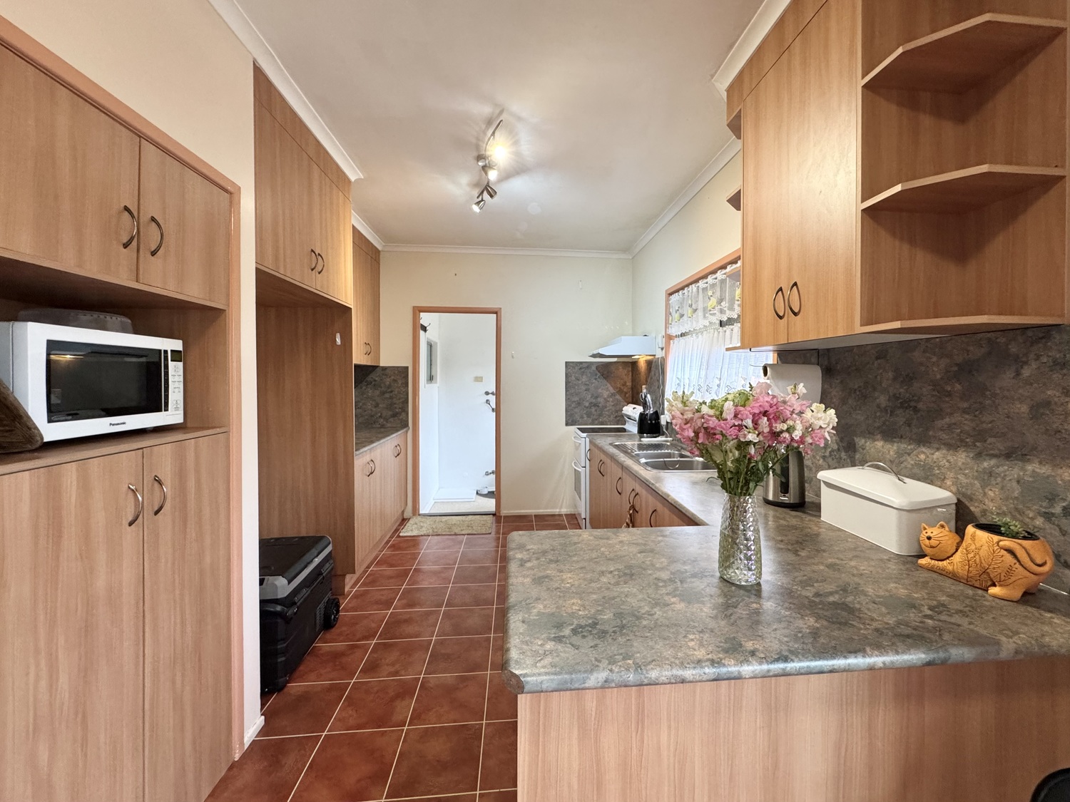 29 SEDGMAN Street, Moranbah Sold by Infinity Property Specialists - image 5