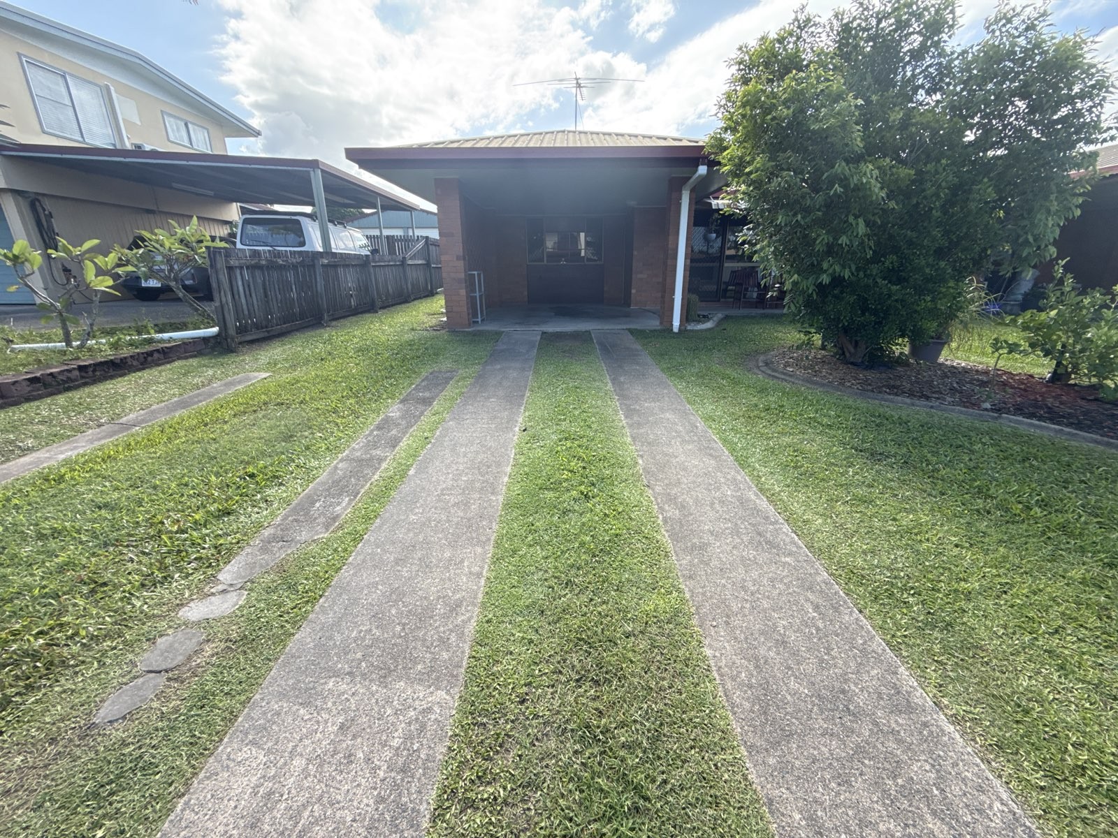 Comfortable Duplex in Mount Pleasant