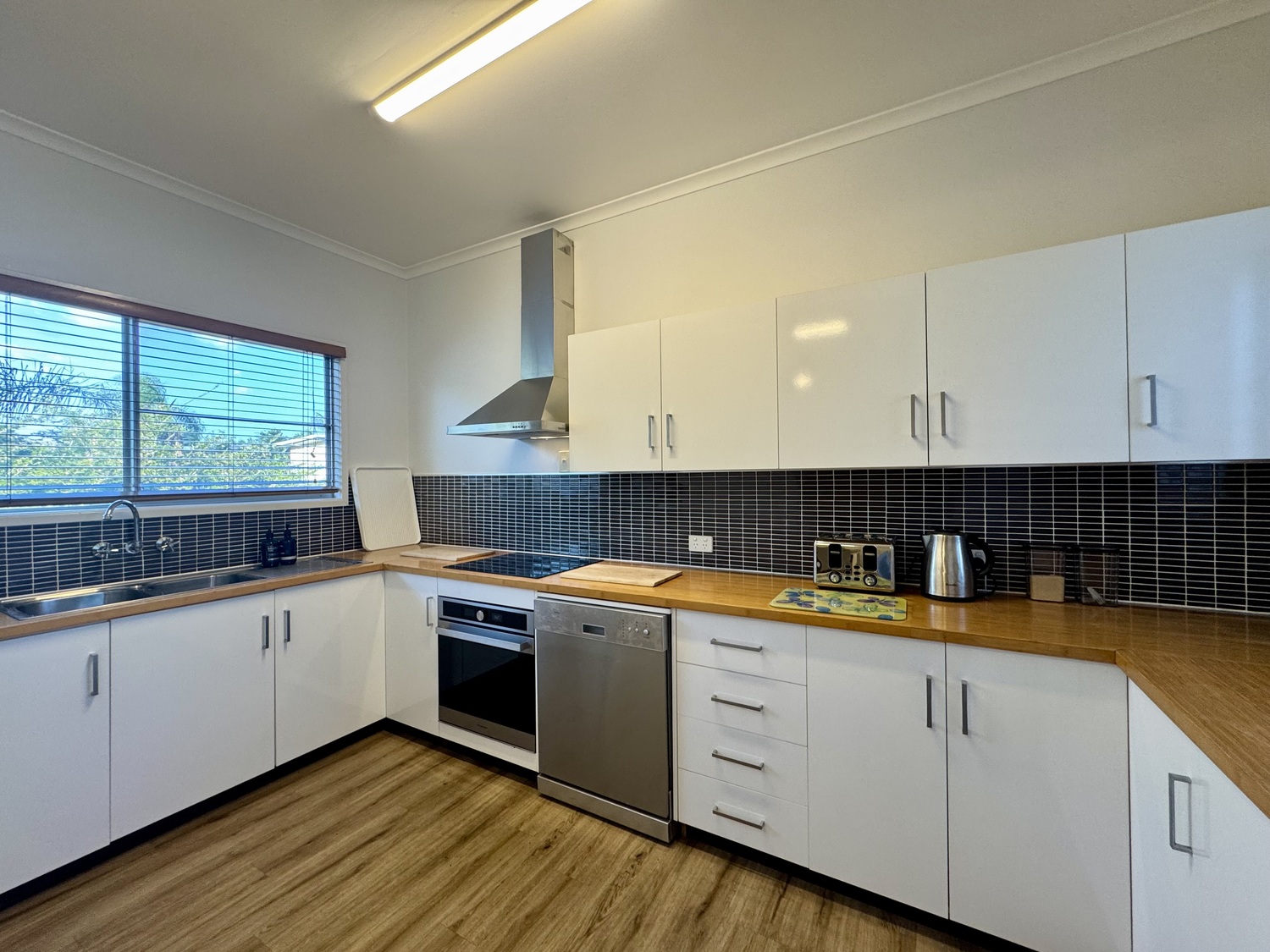 41 JACKSON Avenue, Moranbah Sold by Infinity Property Specialists - image 2