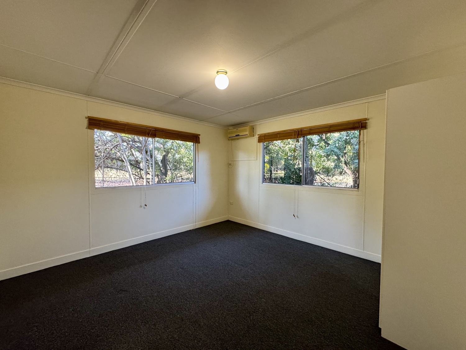 1 & 2/8 RENIER Crescent, Moranbah Sold by Infinity Property Specialists - image 9