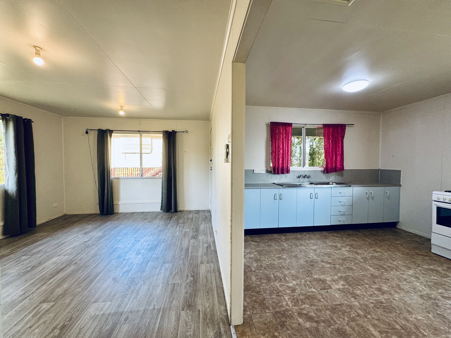 12 LESLIE Drive, Moranbah Sold by Infinity Property Specialists - image 4