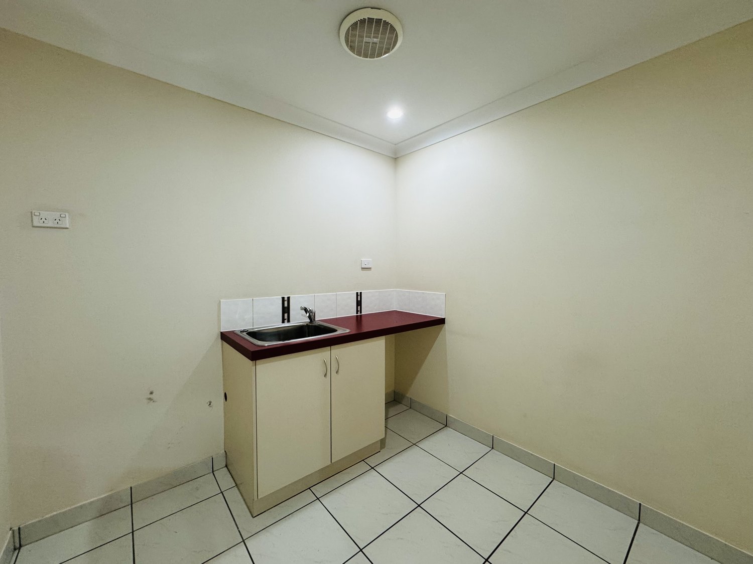 56a & B GROSVENOR Drive, Moranbah Sold by Infinity Property Specialists - image 16