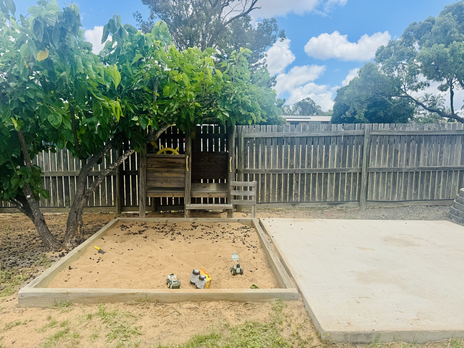 7 LYONS Court, Moranbah Sold by Infinity Property Specialists - image 19