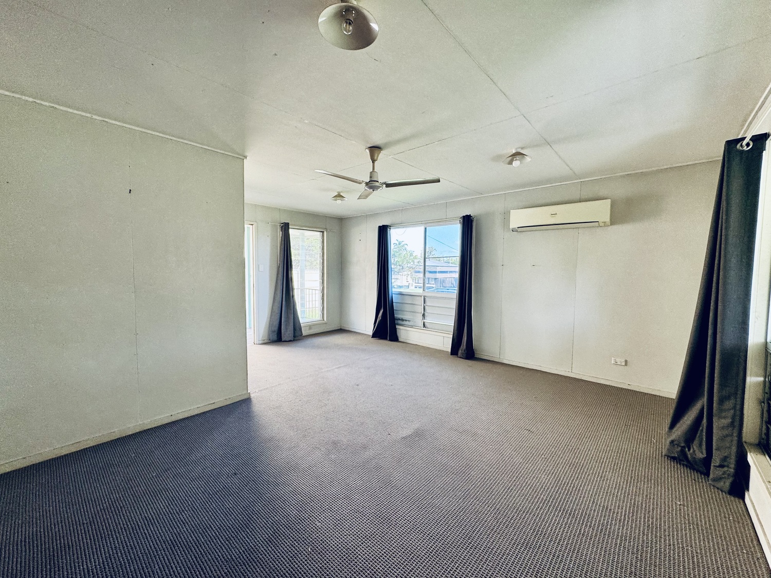 6 MENZIES Court, Moranbah Sold by Infinity Property Specialists - image 4