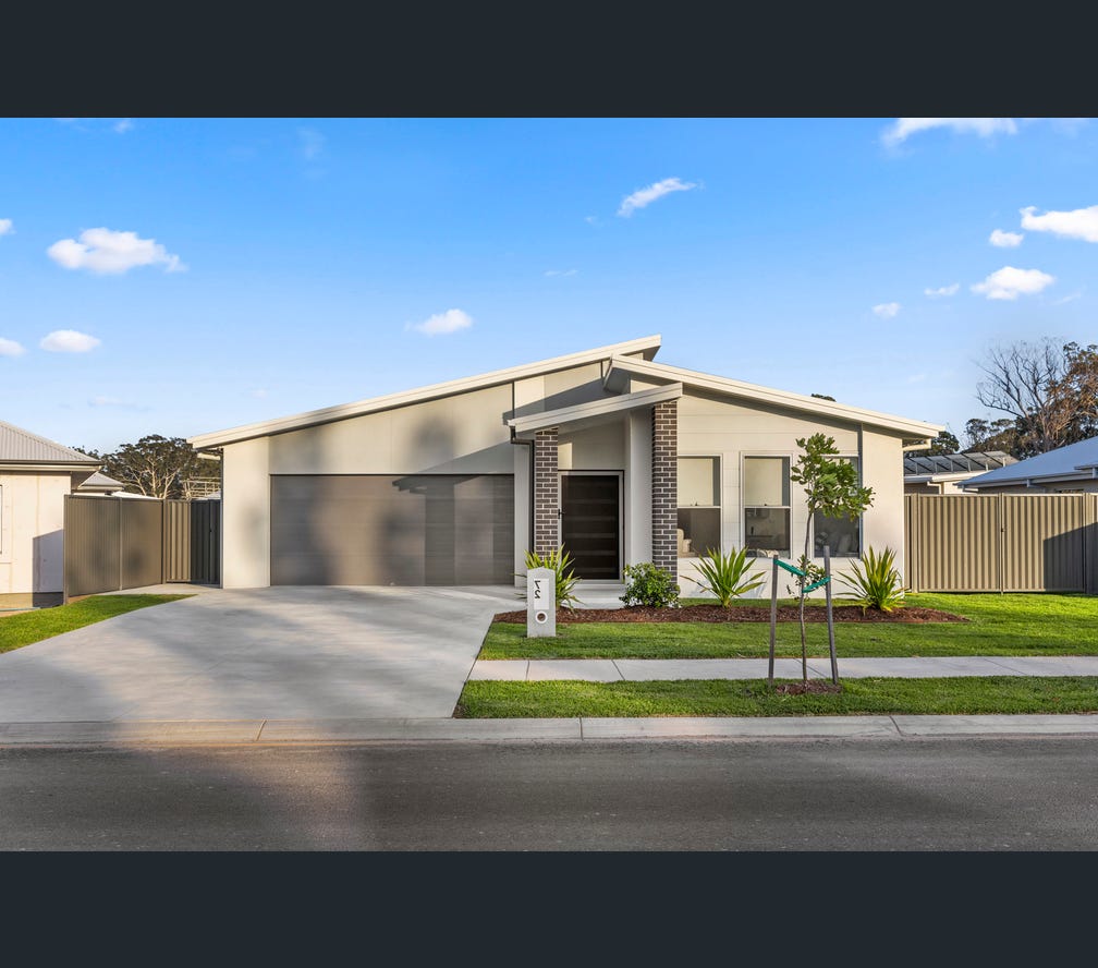 Property listing image for 10 Cottesloe Court, Woolgoolga