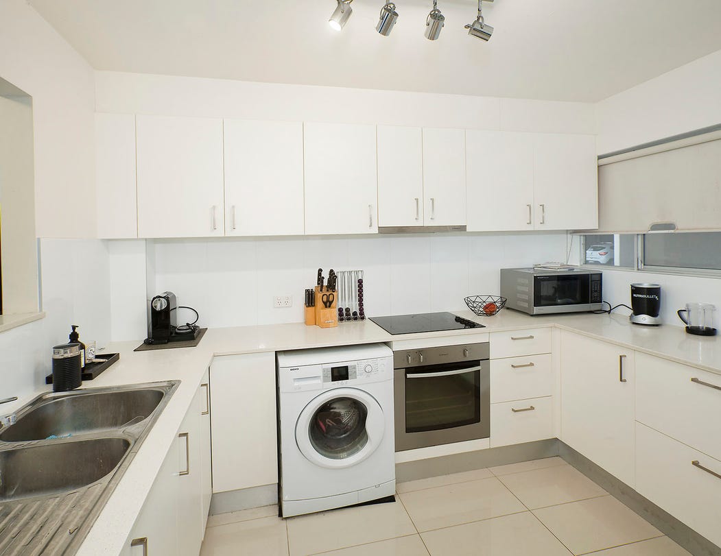 11/8 Munro Street, Mcmahons Point, McMahons Point - Thumbnail 3