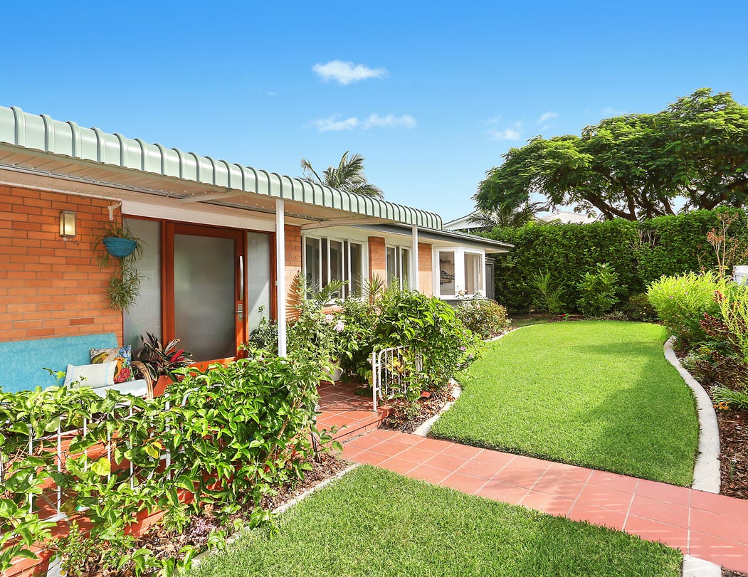 114 Thistle Street Gordon Park, Qld 4031 Craig Lea