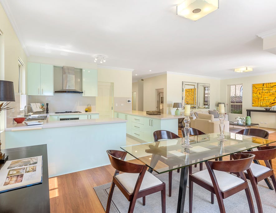 2/28-30																										Fielding St
														
								Collaroy, NSW 2097, Kensington - Thumbnail 4
