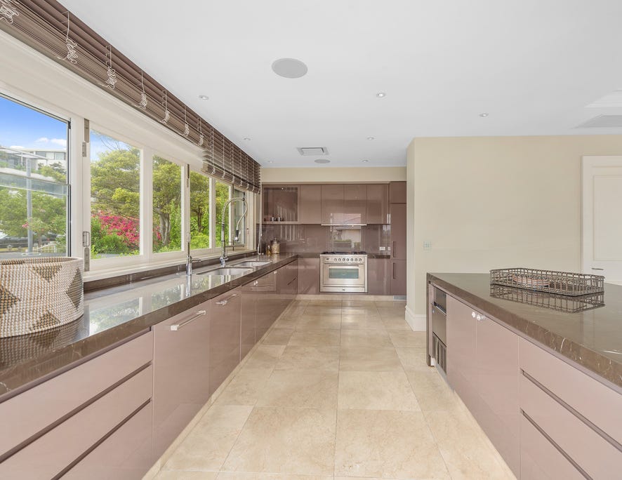 50/6-18																										Redbank Road
														
								Northmead, NSW 2152, Vaucluse - Thumbnail 3