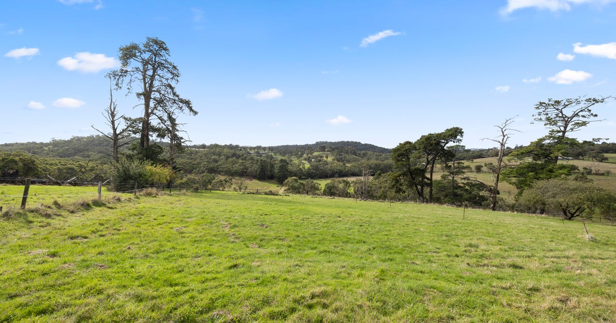 952 Wellington Road, Lysterfield VIC 3156