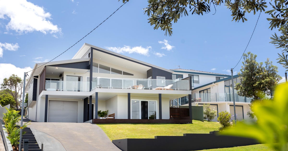 157 Mitchell Parade, Mollymook Beach NSW 2539