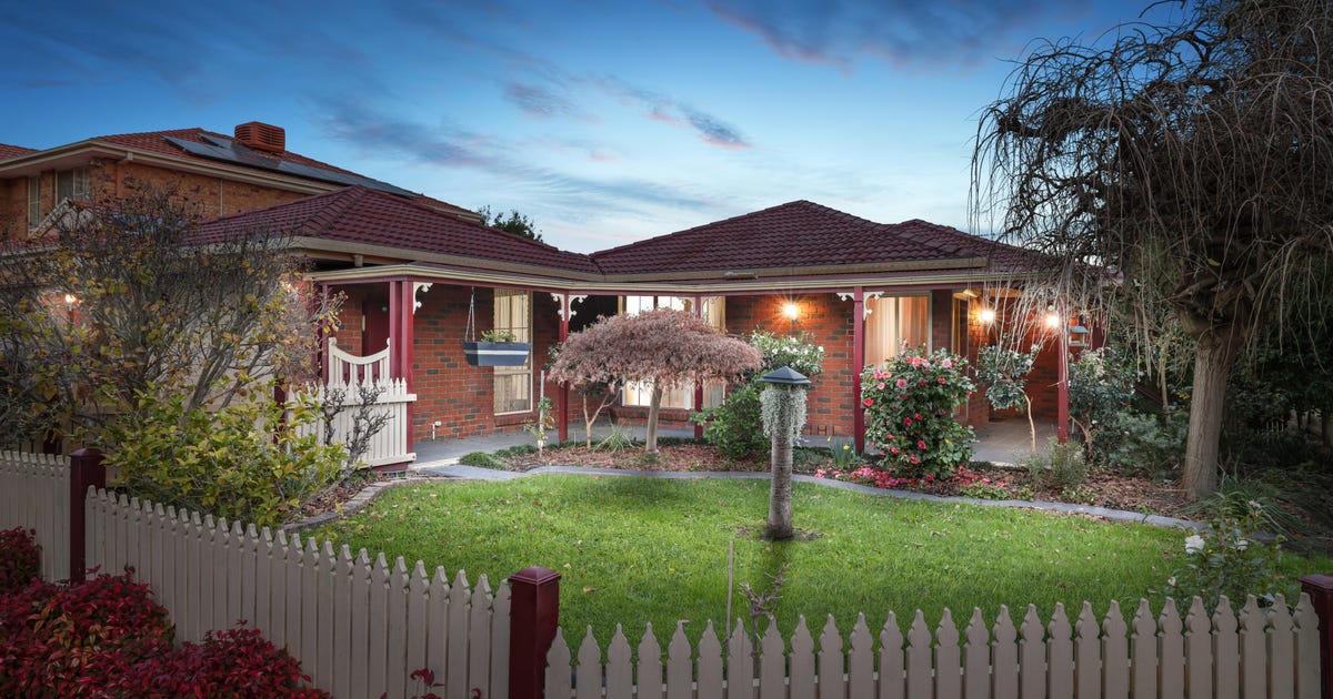 20 Quail Way, Rowville VIC 3178