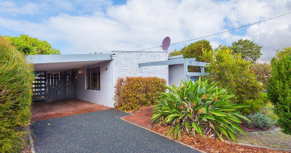 24 Friar Road, Armadale WA 6112 - property.com.au