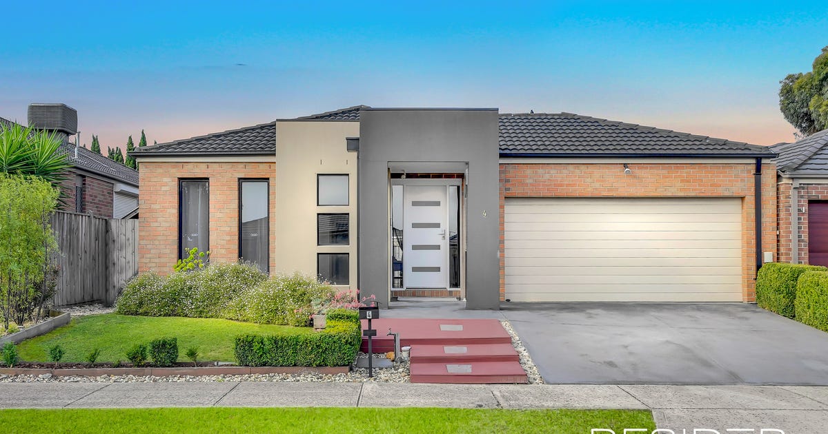 4 Cabarita Cres, South Morang VIC 3752