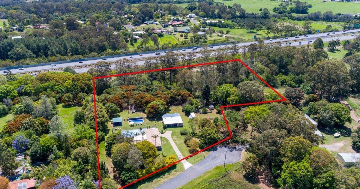 153 Trafalgar Drive, Morayfield QLD 4506