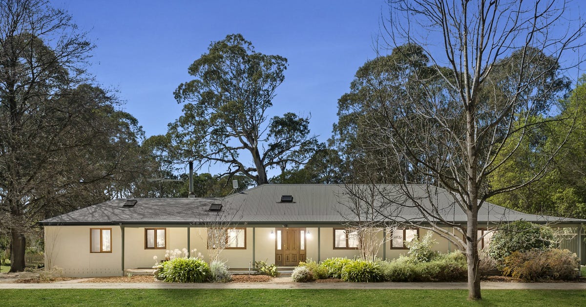 Strathmore Road Rotorua 30 Strathmore Road, The Oaks NSW 2570 - property.com.au