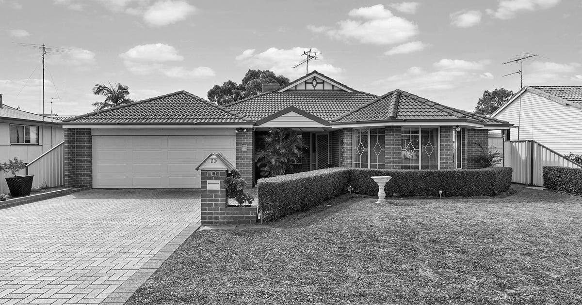 10 Kitchener Street, Dudley Park WA 6210