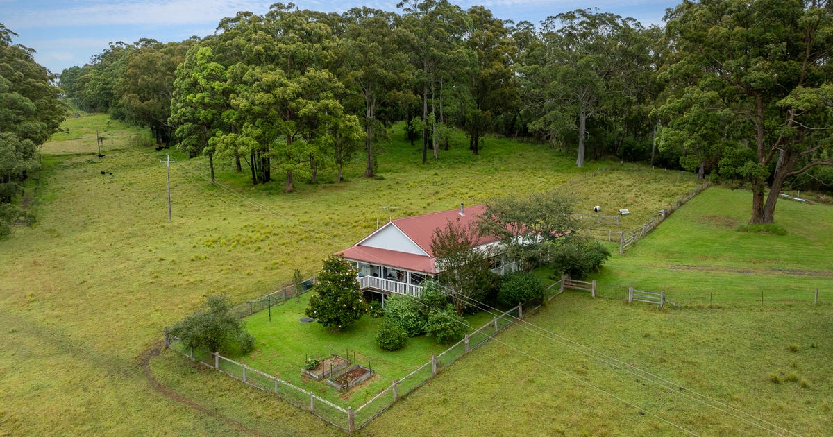8591 Armidale Road, Tyringham NSW 2453