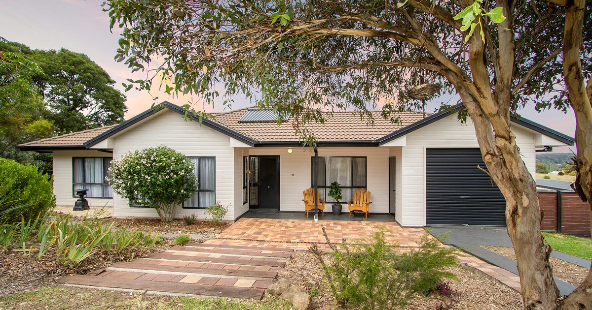 42 Ash Tree Drive, Armidale NSW 2350