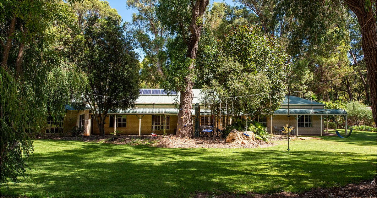 13 Brodie Court Baldivis WA 6171 property .au