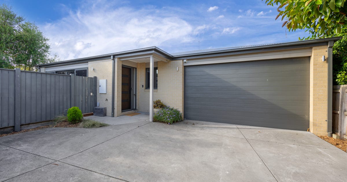 9A Braidwood Avenue, Rosebud VIC 3939