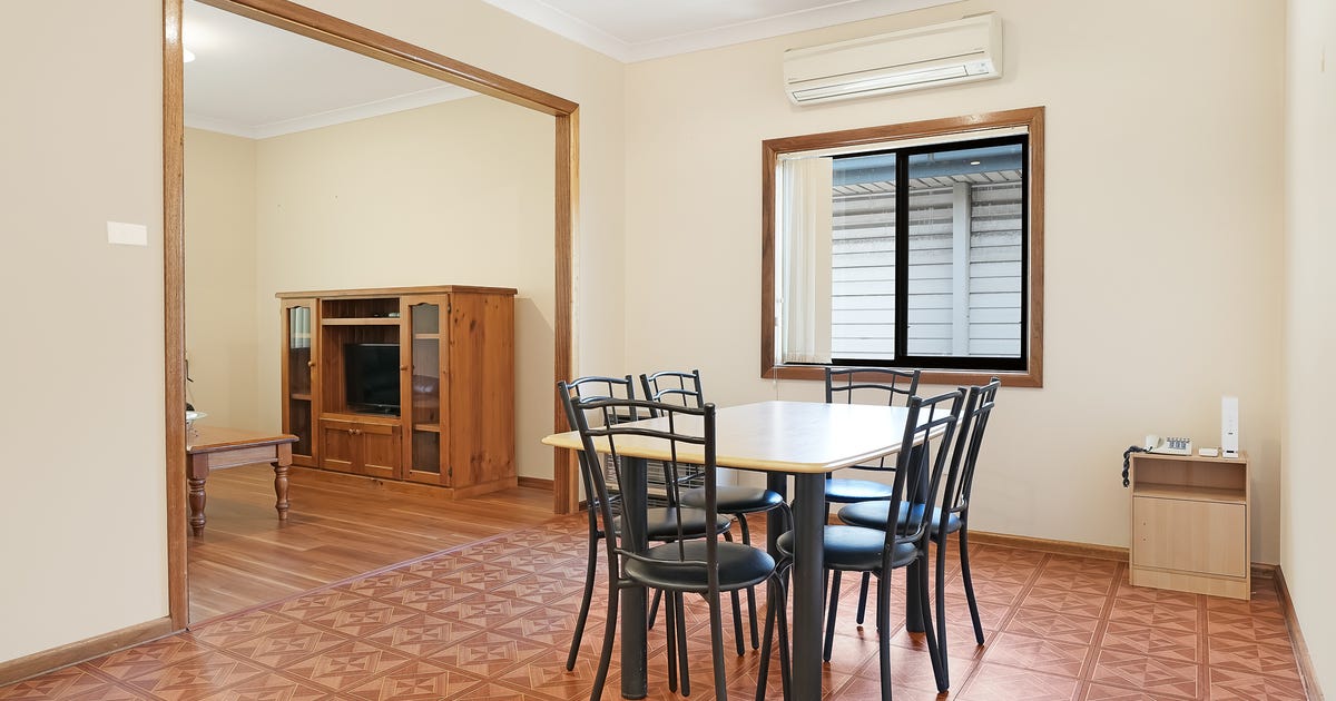 18 Jarvie Road, Cringila NSW 2502