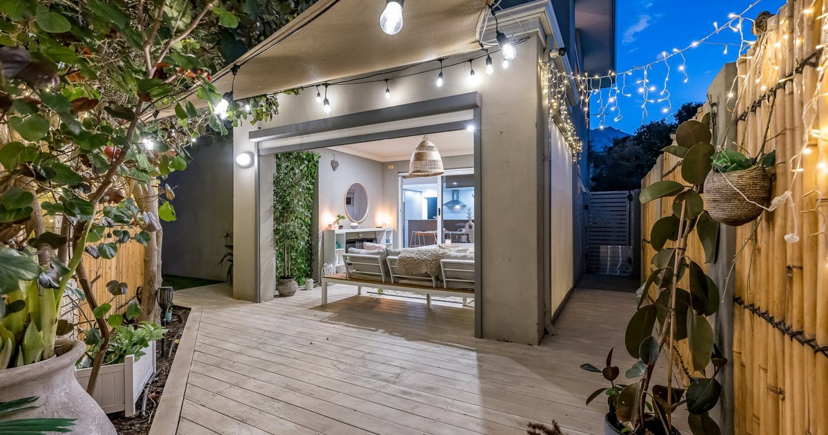 1/12 Catalina Place, Quinns Rocks WA 6030 - property.com.au