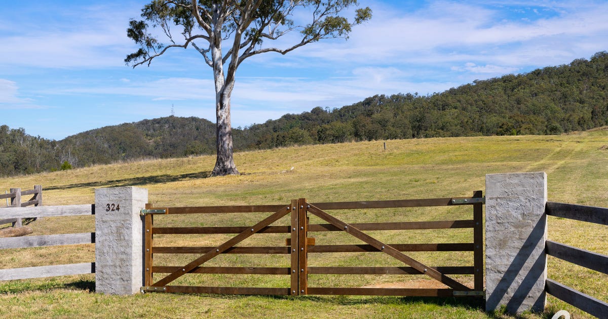 324 Cranky Corner Road N, Glendon Brook NSW 2330