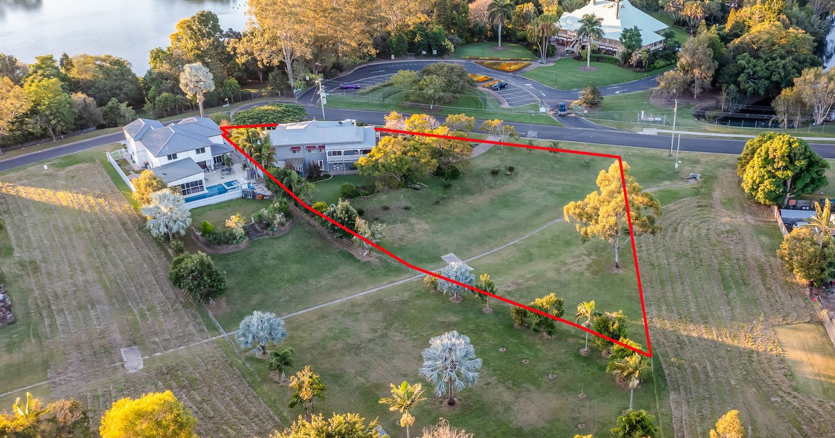 30 Thornhill Street, Bundaberg North QLD 4670