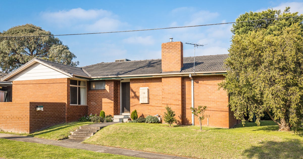 72 Huxley Avenue, Mulgrave VIC 3170