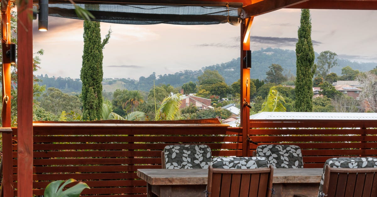 114 Greentrees Avenue, Kenmore Hills QLD 4069