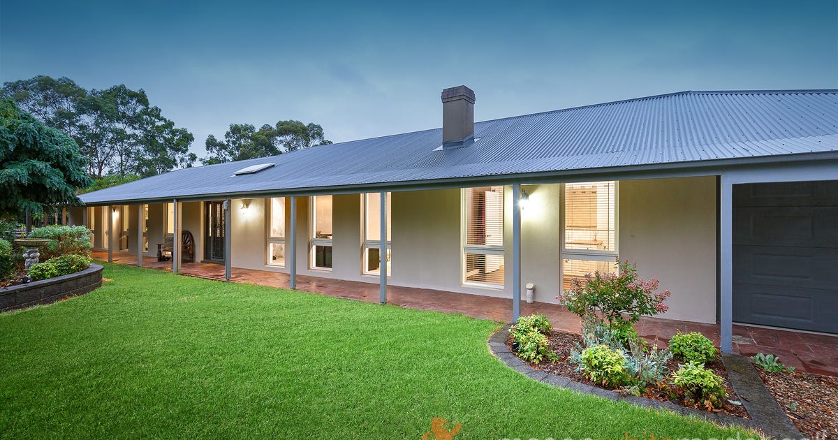 24 Japonica Drive, Yarra Glen VIC 3775