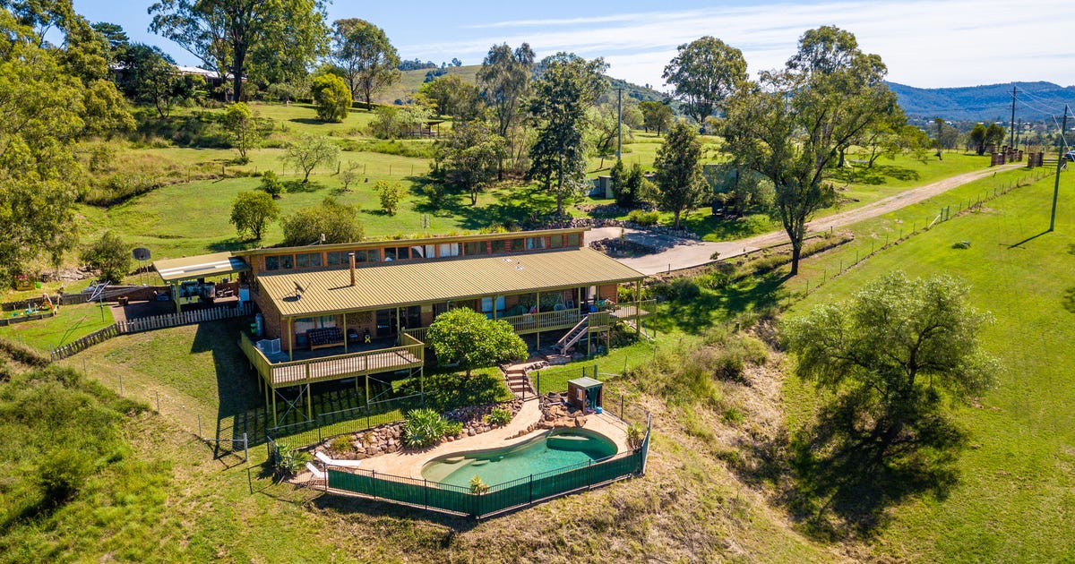 82 Clements Road, East Gresford NSW 2311