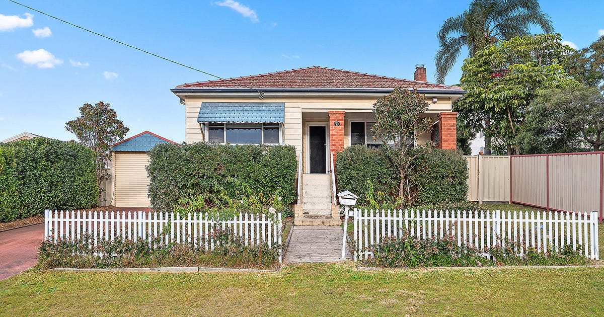 2 Roberts Street, Charlestown NSW 2290 - property.com.au