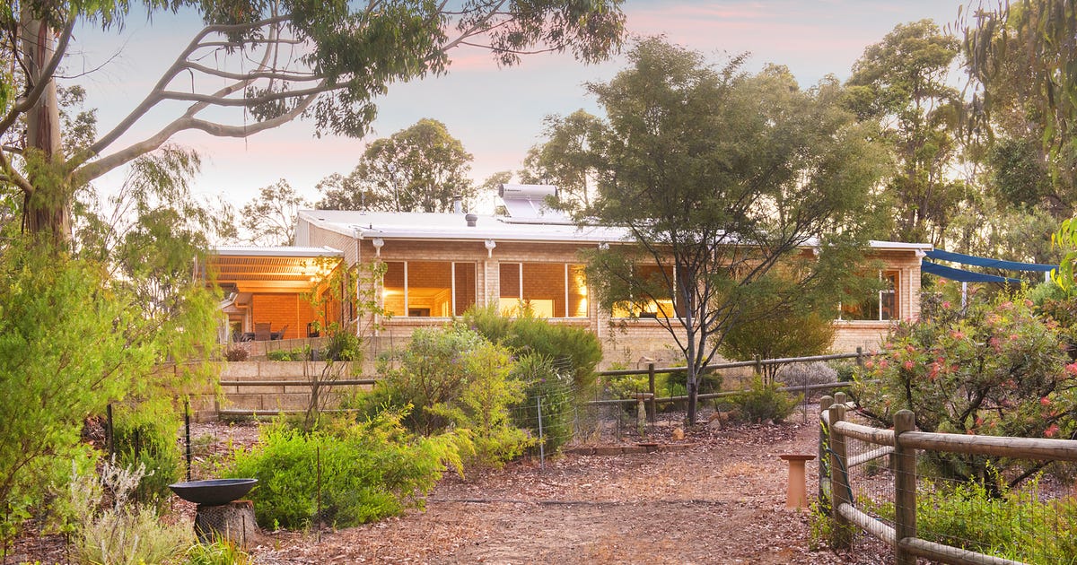 46 Dalmore Close, Quedjinup WA 6281