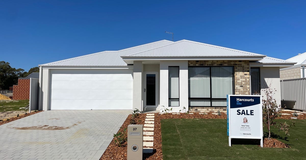 37 Lake Street, Rockingham WA 6168 - property.com.au
