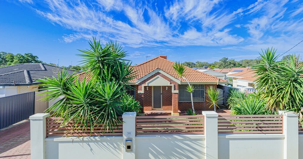 38 Bradley Way, Lockridge WA 6054 - property.com.au