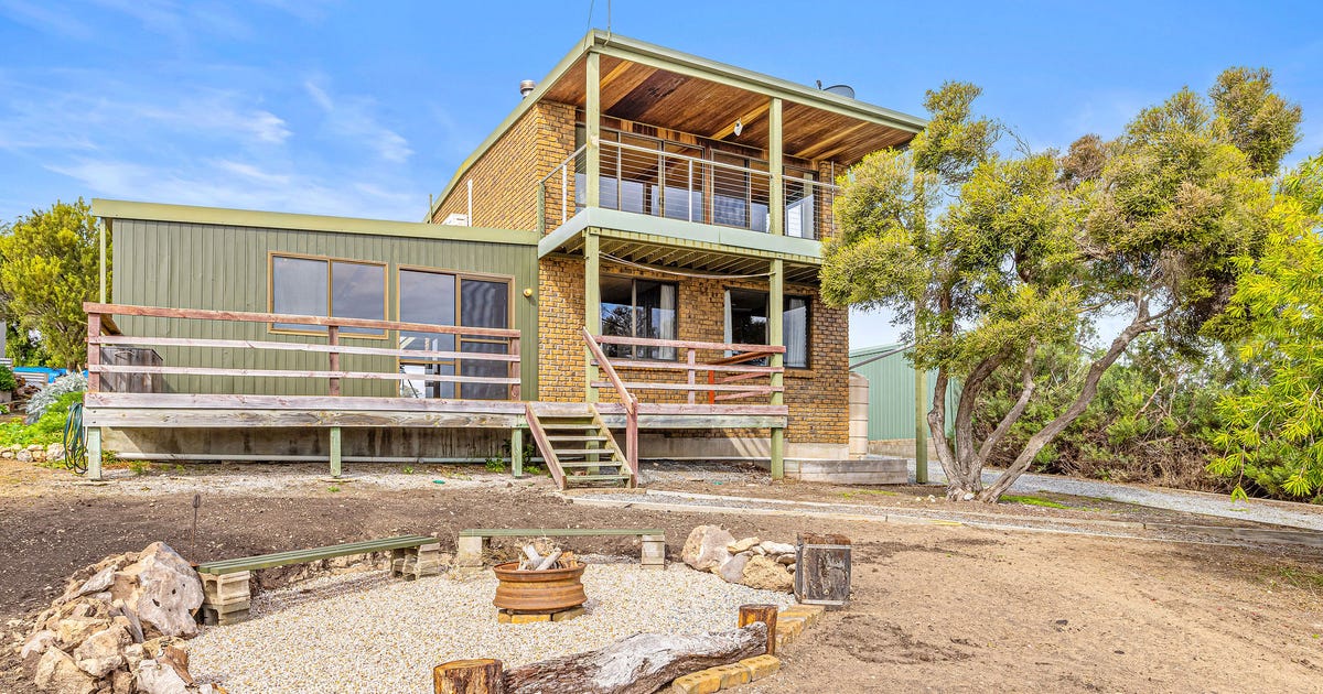 Building 5607 8 Pine Cres, Coffin Bay SA 5607 - property.com.au