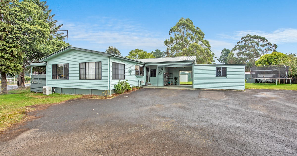 4 Fincham Street, Zeehan TAS 7469