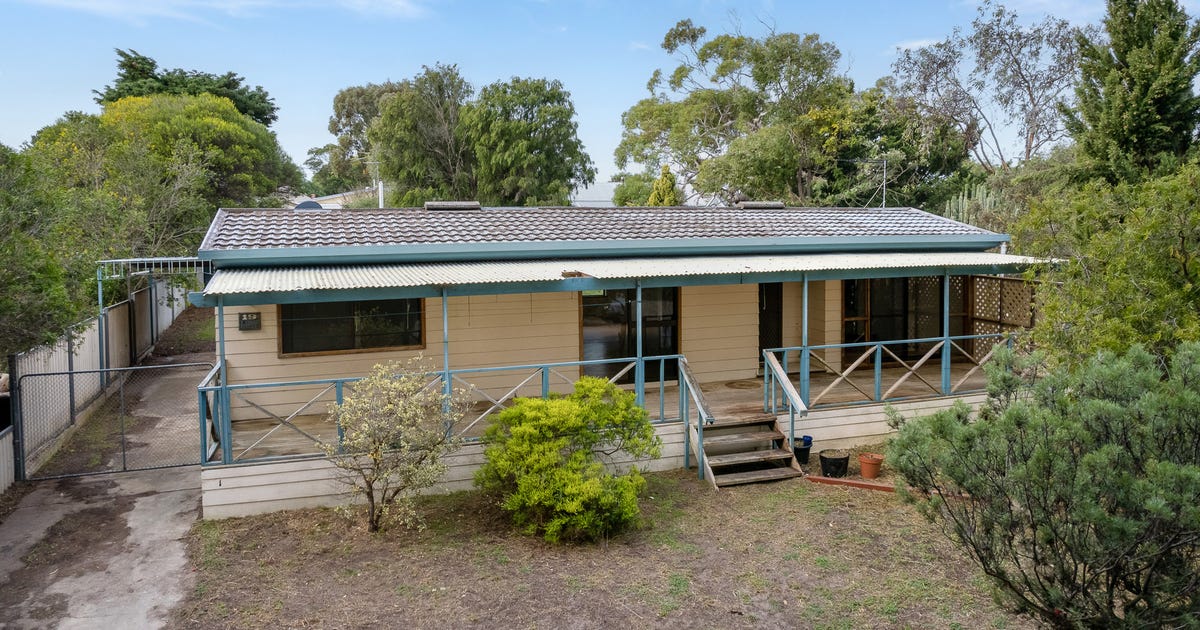 19 Luard Street, Milang SA 5256