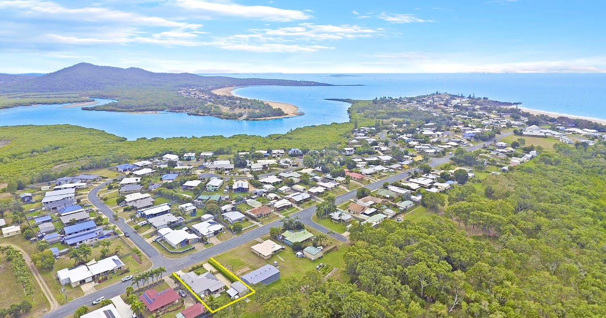 55 Campwin Beach Road, Campwin Beach QLD 4737