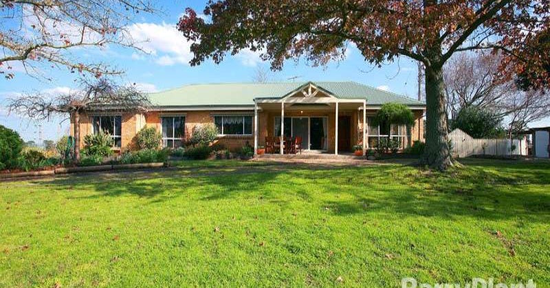 336 Brown Road, Officer VIC 3809 - property.com.au