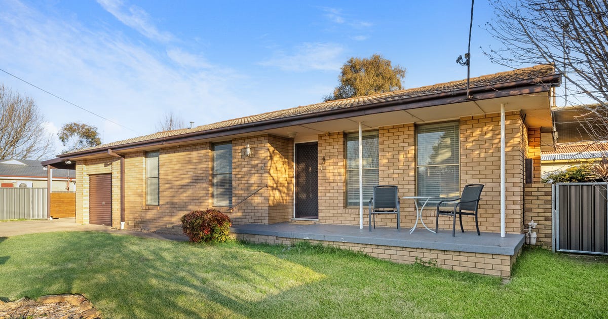 2 Prunus Avenue, Orange NSW 2800