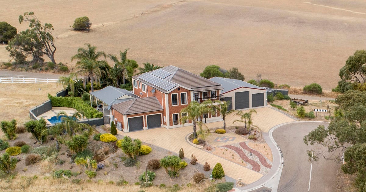 61 Casey Road, Port Broughton SA 5522