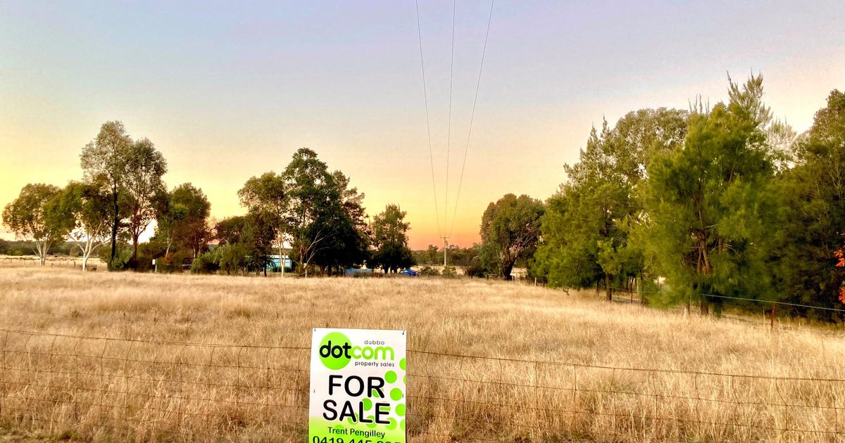 129 Lawnside Drive, Mendooran NSW 2842