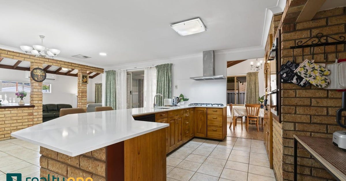 60 Lyndale Avenue, Parkwood WA 6147