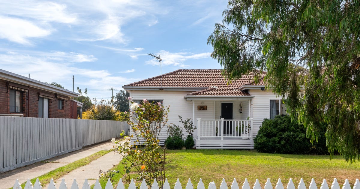 70 Watson Avenue, Dromana VIC 3936 - property.com.au