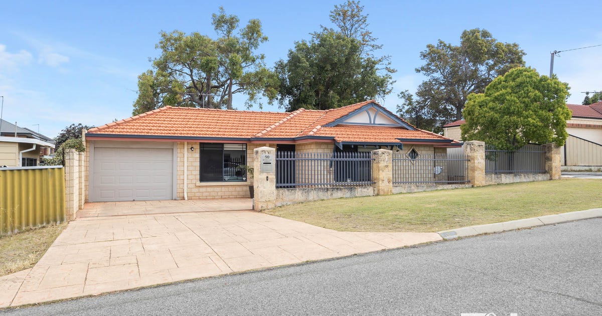 90 Moorland Street, Doubleview WA 6018 - property.com.au