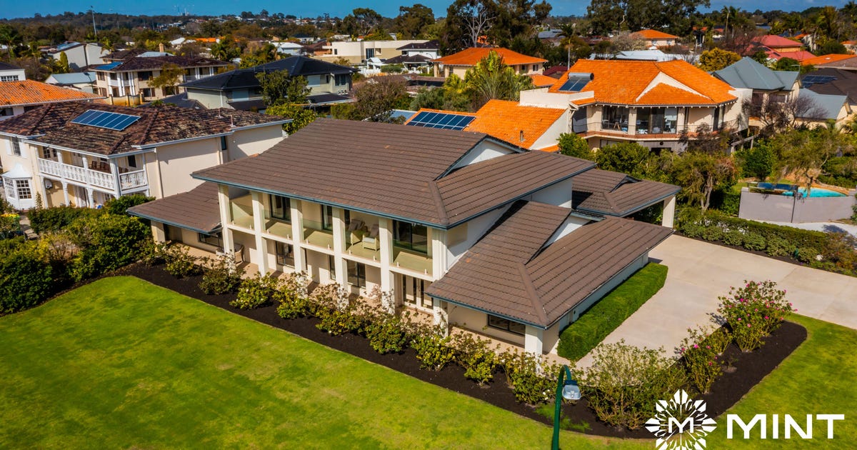 148 Burke Drive, Attadale WA 6156